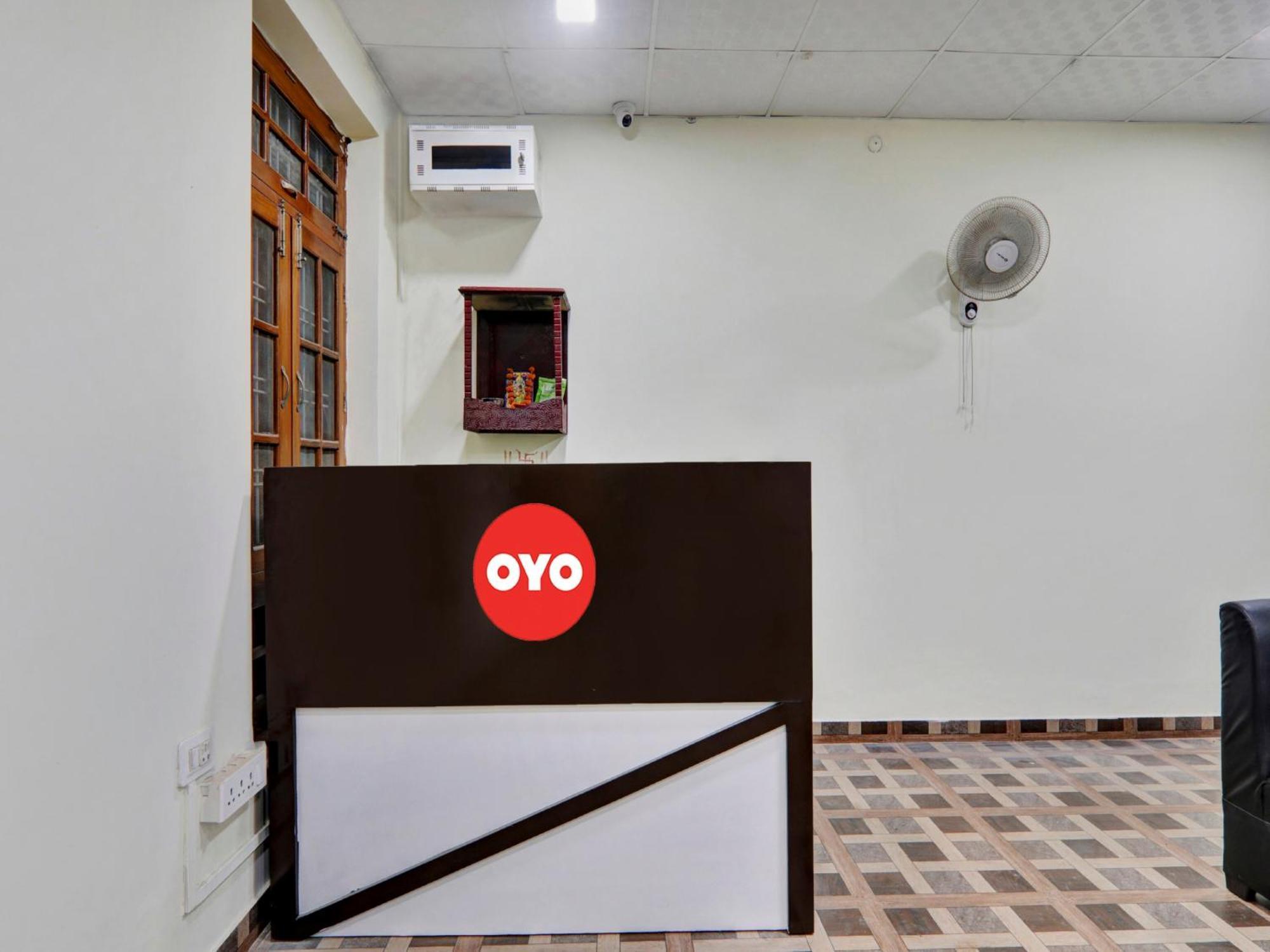 Hotel O Aradhya Galaxy Bhauli Exterior foto