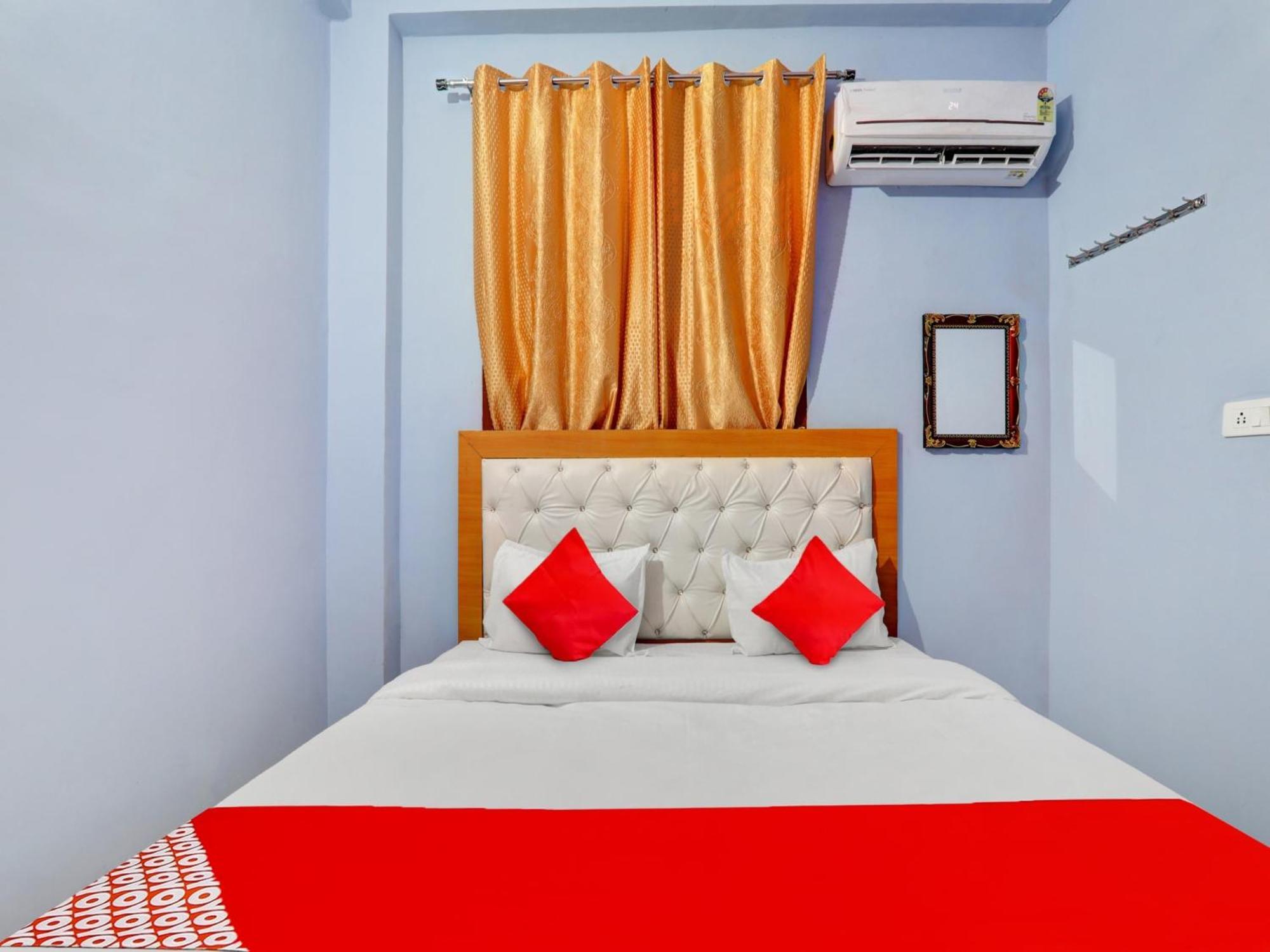 Hotel O Aradhya Galaxy Bhauli Exterior foto