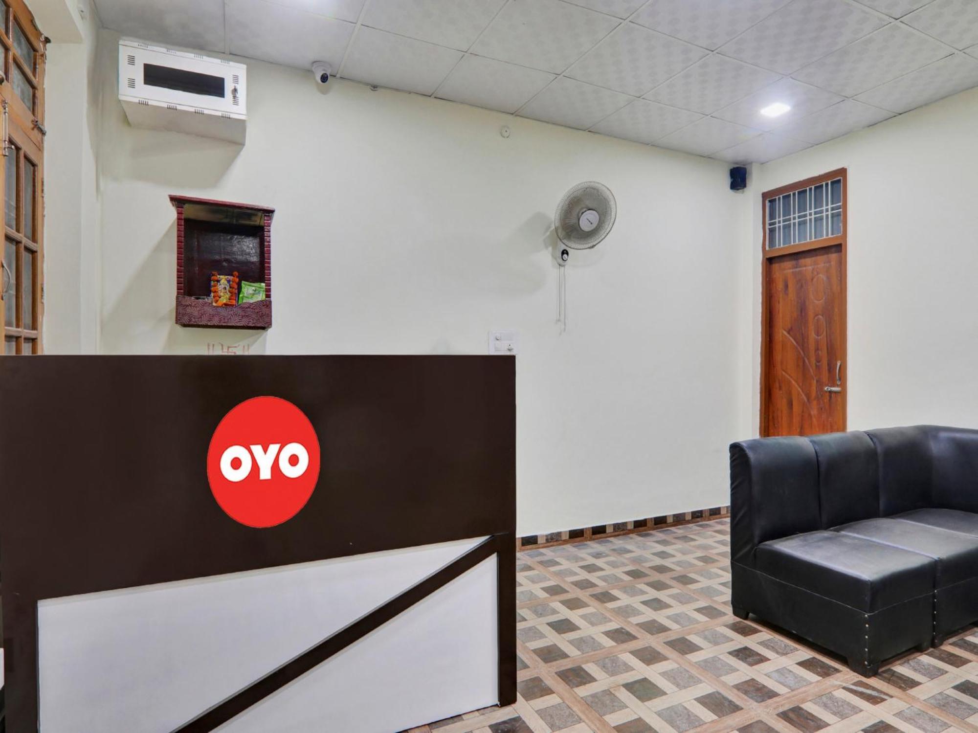 Hotel O Aradhya Galaxy Bhauli Exterior foto